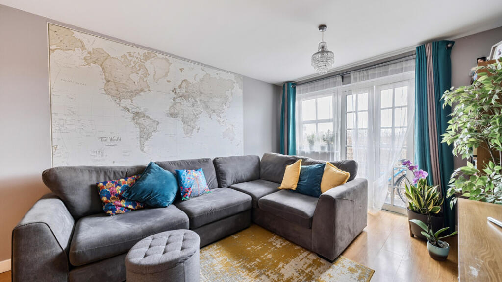 Main image of property: Market Place, Romford, RM1 3EF