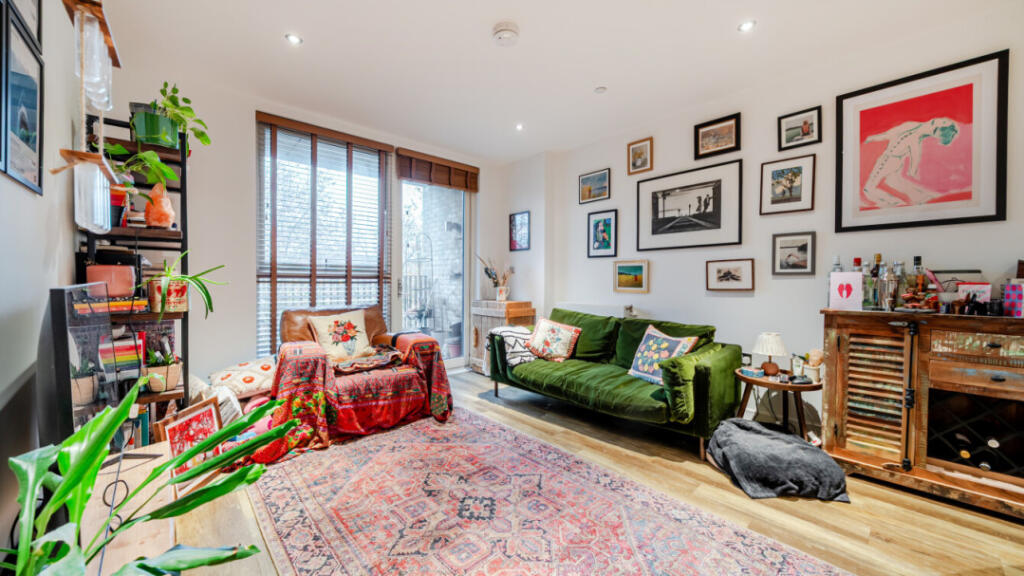 Main image of property: London E17 7FR, London, e17 7fr