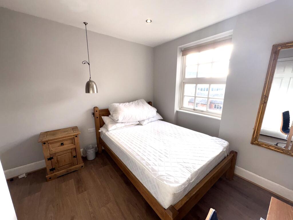 Main image of property: Lindum Road, City Centre, Lincoln, LN2