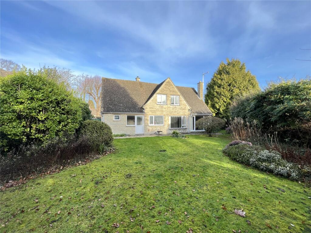 3 bedroom detached house for sale in Limes Road, Kemble, Cirencester, Gloucestershire, GL7