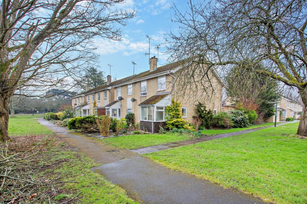 Main image of property: Estcote Road, Cirencester, Gloucestershire, GL7