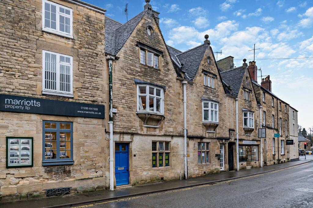 Main image of property: Dyer Street, Cirencester, Gloucestershire, GL7