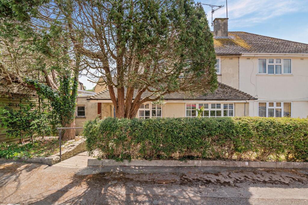 Main image of property: Bowling Green Road, Cirencester, Gloucestershire, GL7