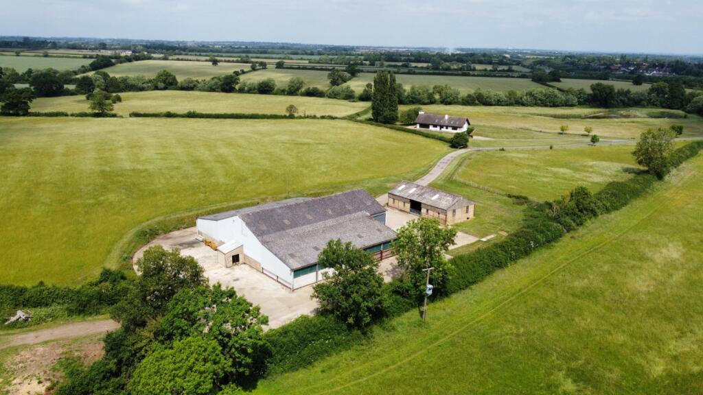 Main image of property: Leighton Road, Stoke Hammond, Milton Keynes, Buckinghamshire, MK17