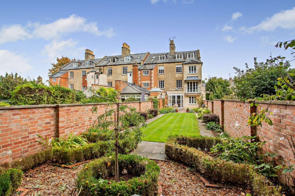 Main image of property: Watermoor Road, Cirencester, Gloucestershire, GL7