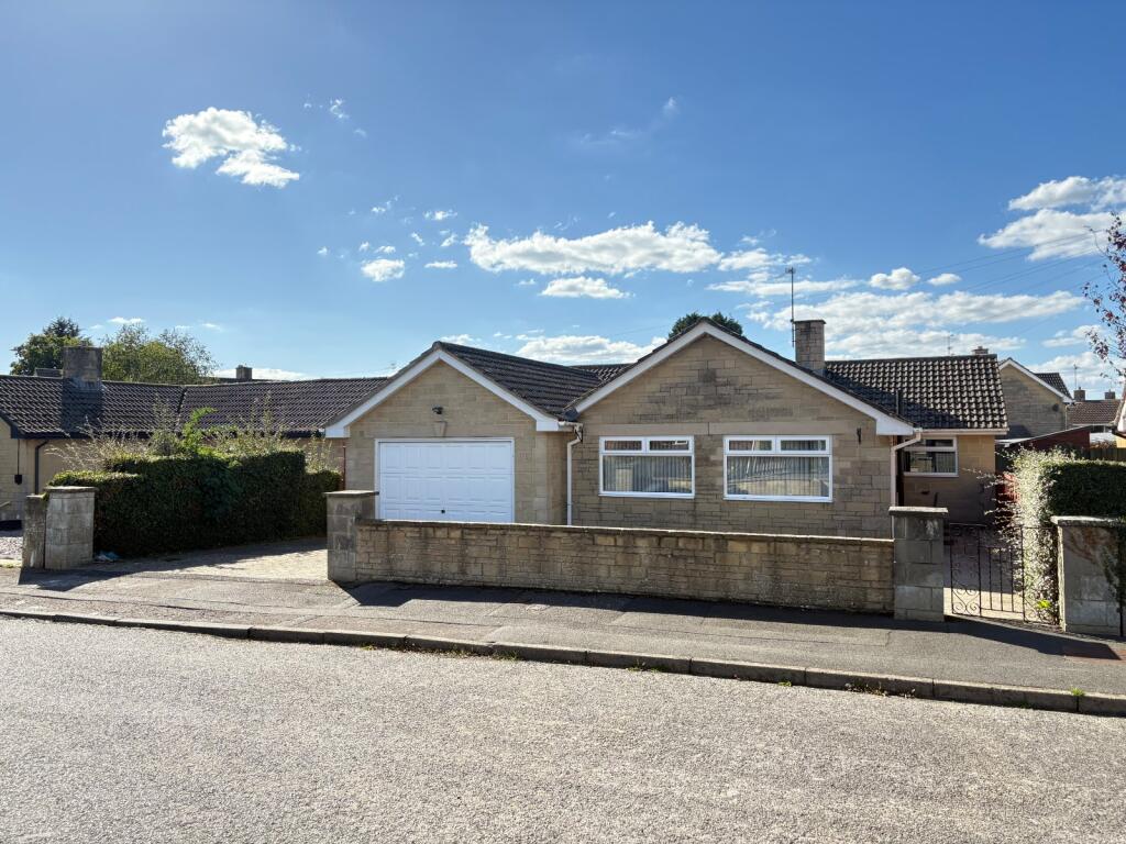 Main image of property: Kingshill, Cirencester, Gloucestershire, GL7