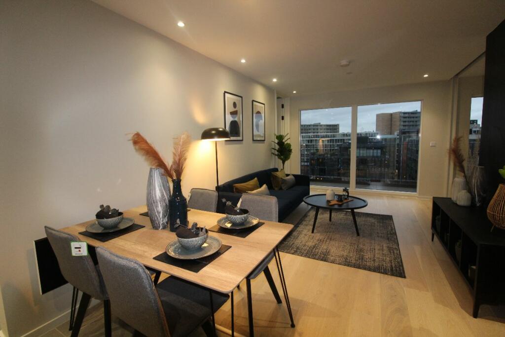 2 bedroom apartment for rent in City Gardens , M15