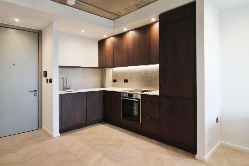 Main image of property: St Georges Gardens, Castlefield