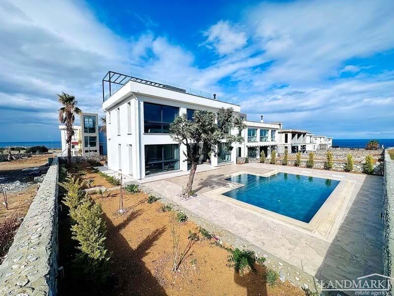Main image of property: Kyrenia/Girne, Bahçeli