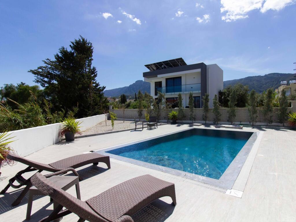 Main image of property: Kyrenia/Girne, Alsancak