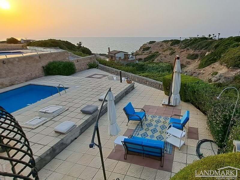 Main image of property: Kyrenia/Girne