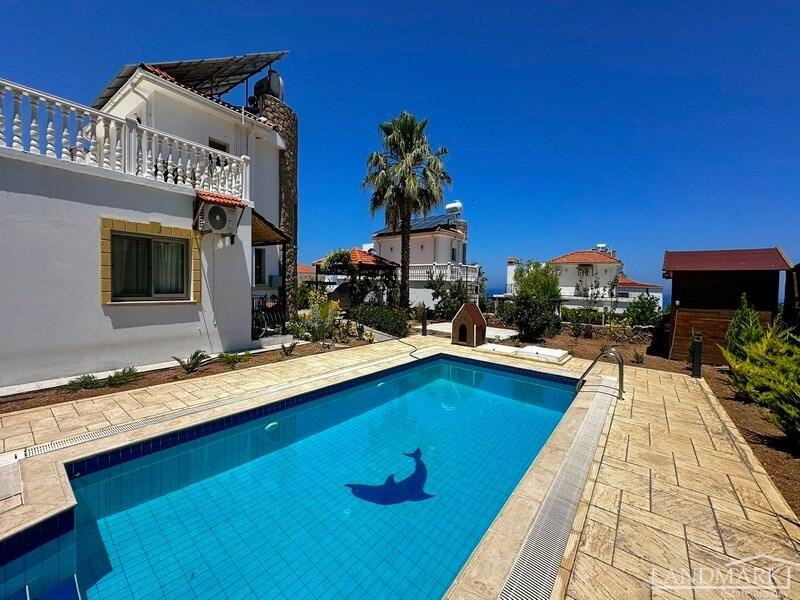 Main image of property: Kyrenia/Girne, Bahçeli