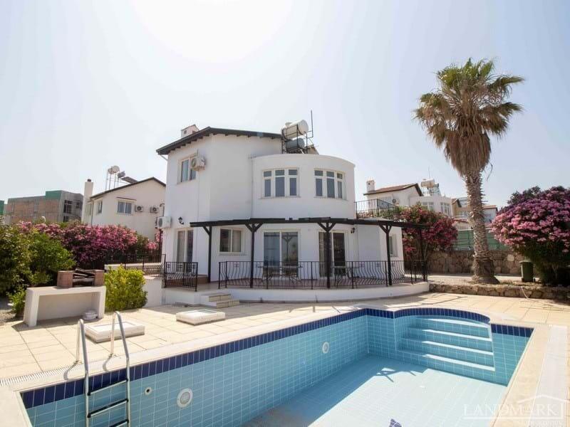 Main image of property: Kyrenia/Girne, Esentepe