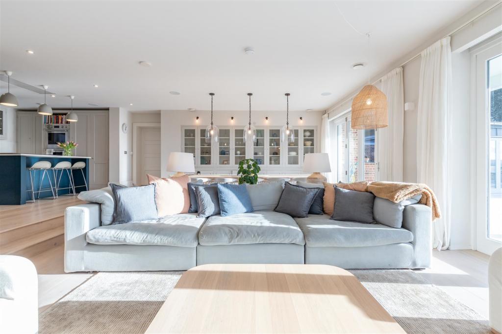 Additional property image - Alington Road, Evening Hill
