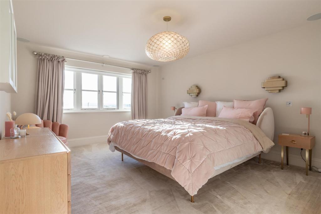 Additional property image - Alington Road, Evening Hill