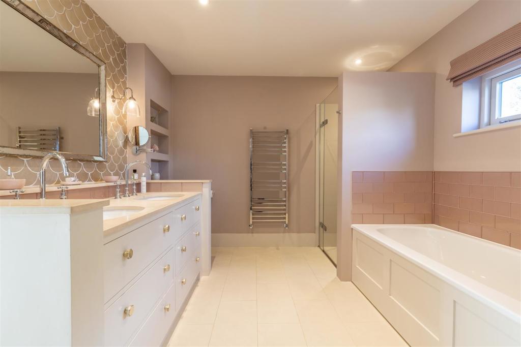 Additional property image - Alington Road, Evening Hill
