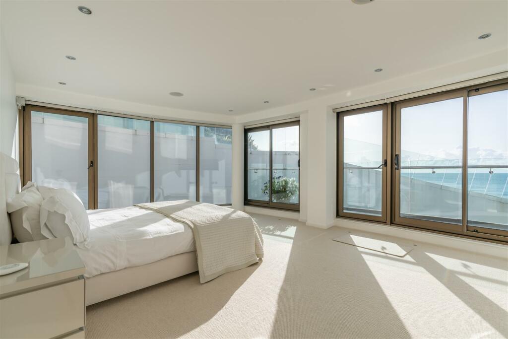 Additional property image - Chaddesley Glen, Sandbanks