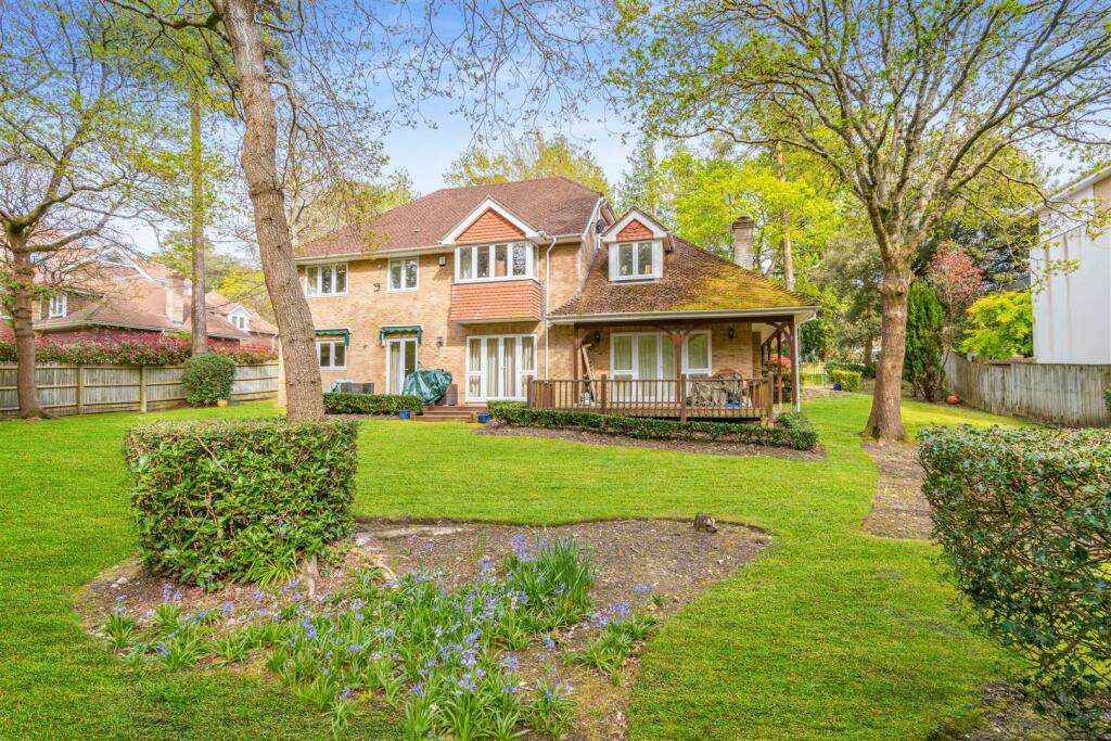4 bedroom detached house for sale in Lakeside Road, Branksome Park, BH13