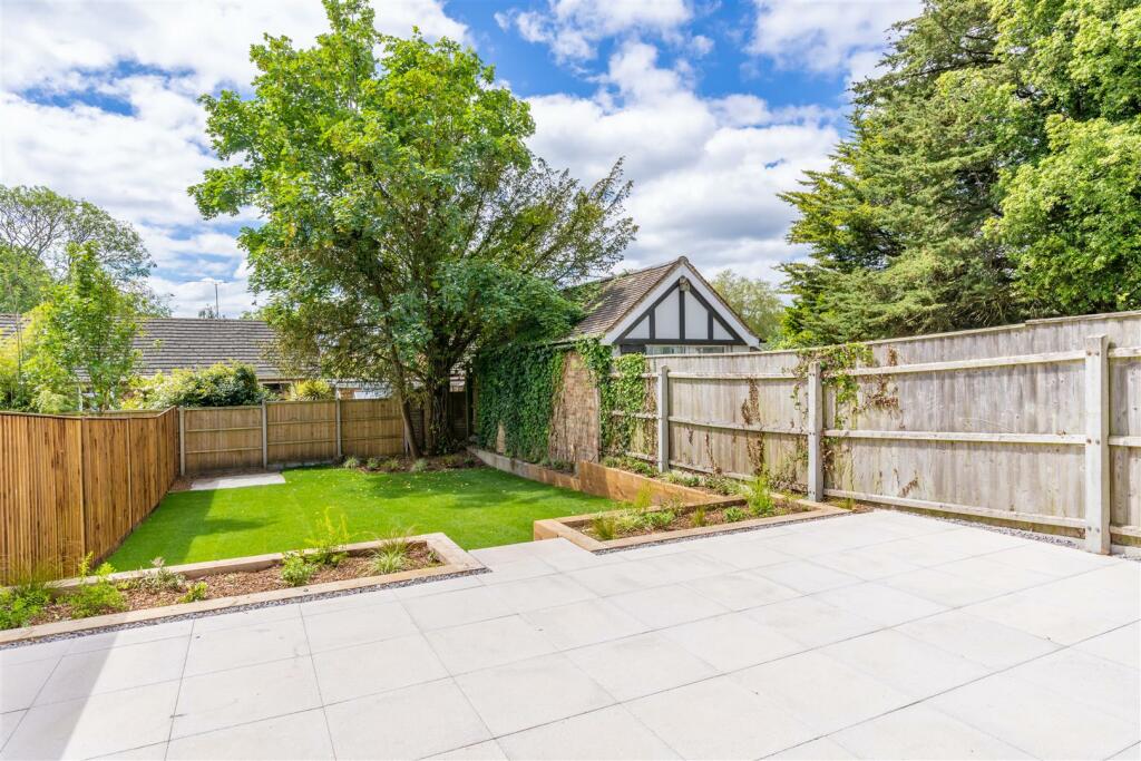 Additional property image - Sandbanks Road, Poole Park