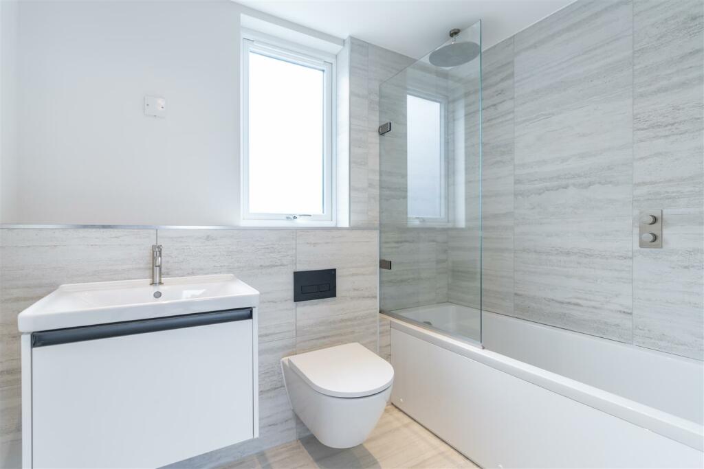 Additional property image - Sandbanks Road, Poole Park