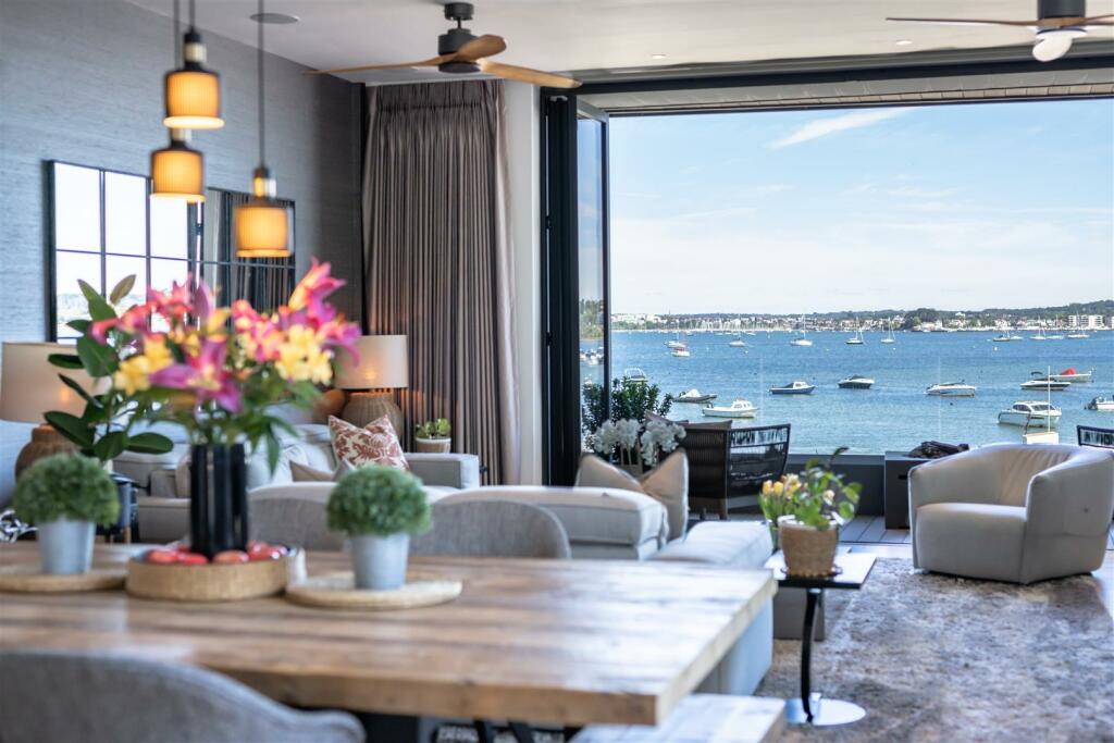 Additional property image - Panorama Road, Sandbanks