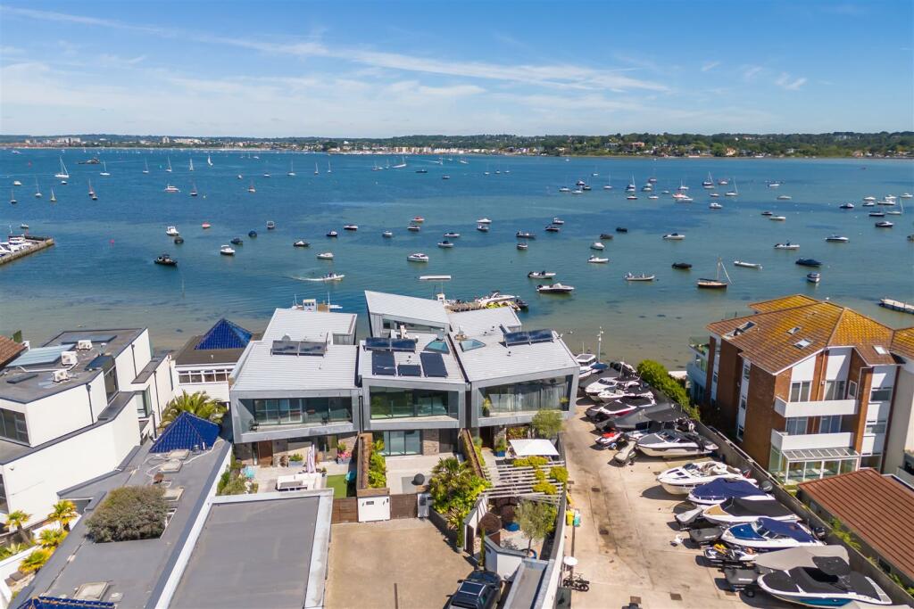Additional property image - Panorama Road, Sandbanks