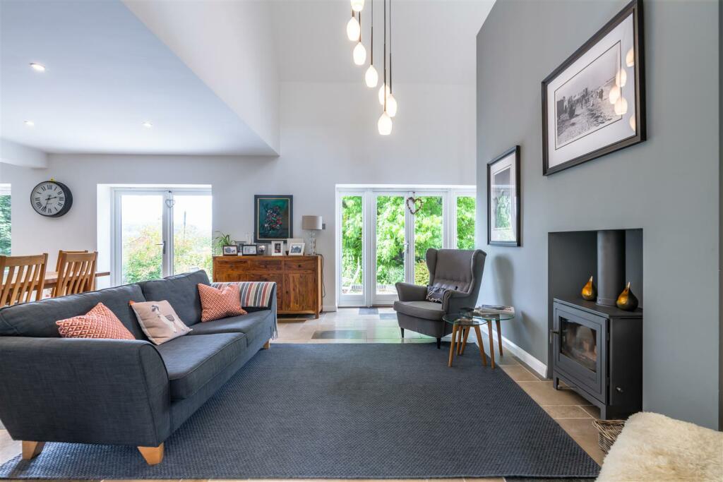 Additional property image - Loop Farm Road, Lytchett Matravers