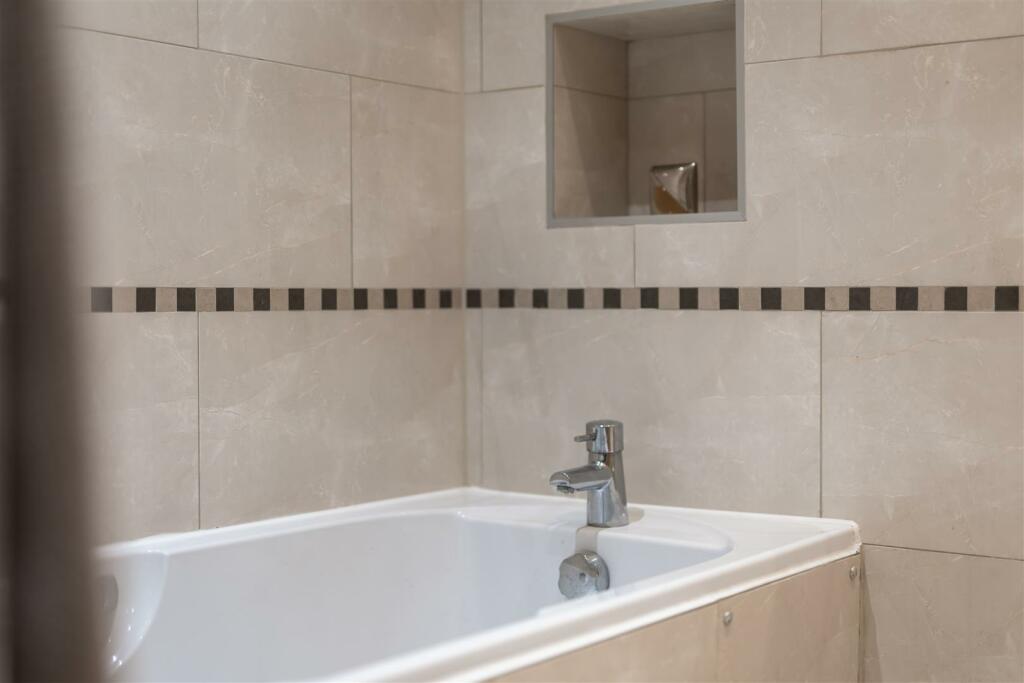 Additional property image - Shore Road, Sandbanks