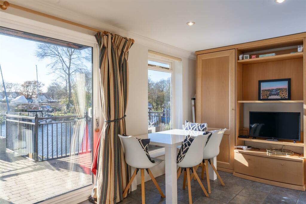 Additional property image - Rossiters Quay, Christchurch