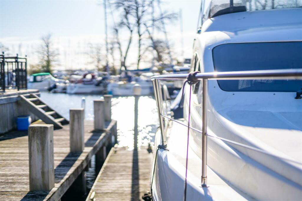Additional property image - Rossiters Quay, Christchurch