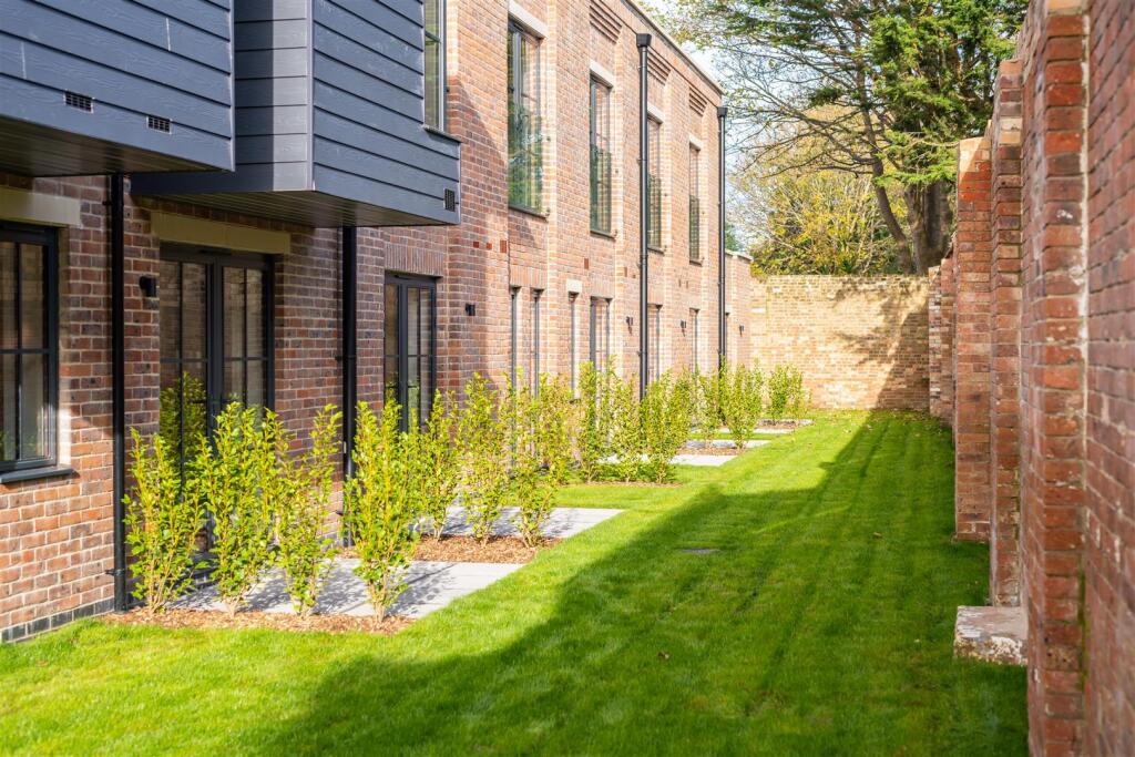 Additional property image - R L Stevenson Avenue, Westbourne