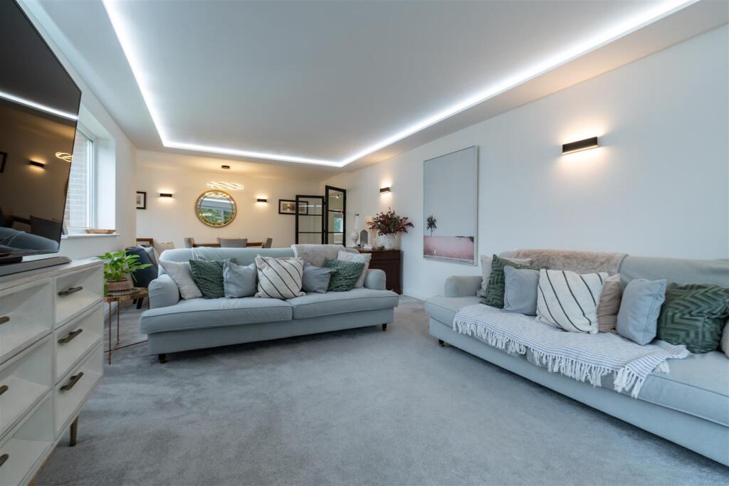 Additional property image - Avalon, Evening Hill