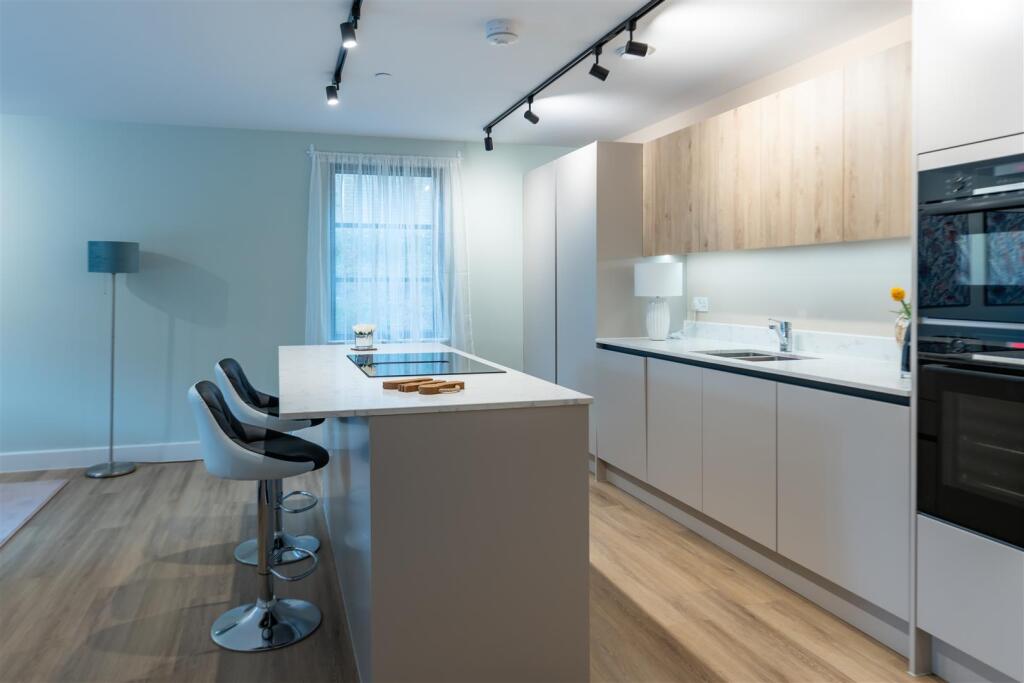 Additional property image - Manor Road, Eastcliff, East Cliff