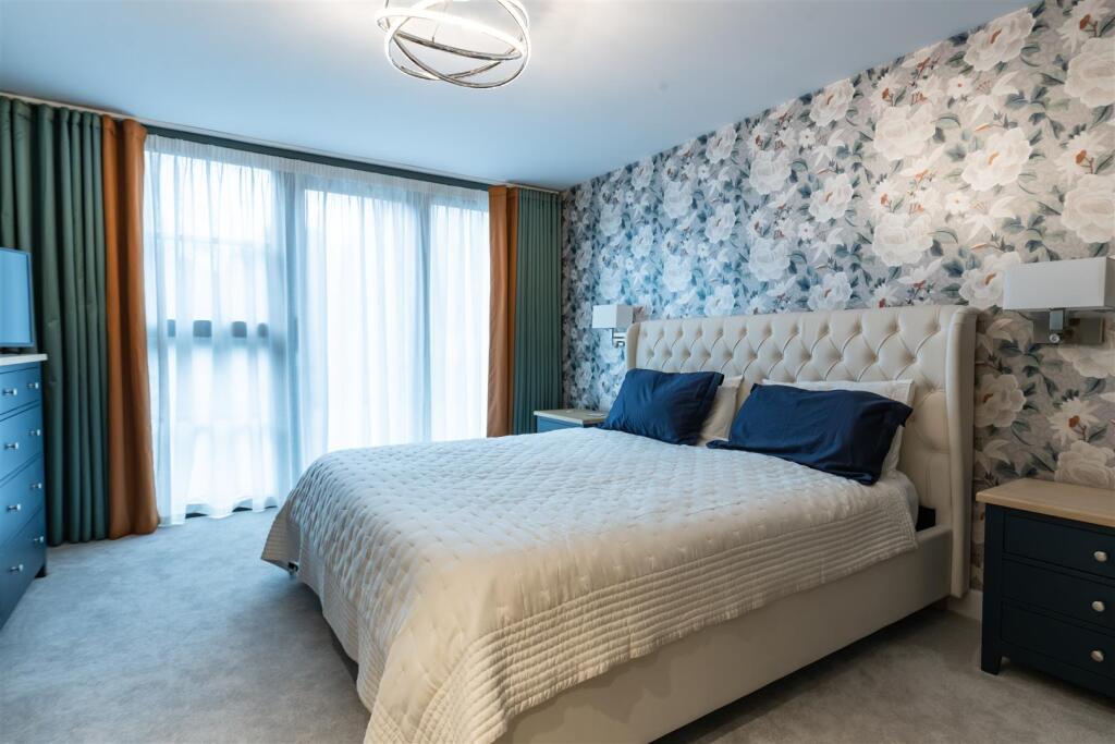 Additional property image - Manor Road, Eastcliff, East Cliff