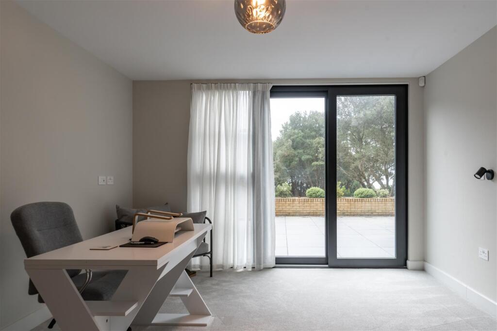 Additional property image - Manor Road, Eastcliff, East Cliff