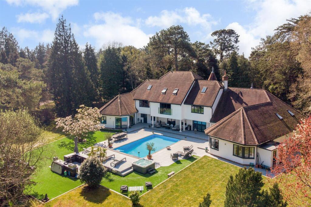 Main image of property: Western Avenue, Branksome Park