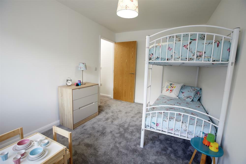 2 bedroom apartment for rent in Cross Heath Grove, LS11