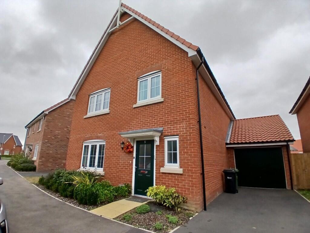Main image of property: Drory Way, Braintree, Essex, CM77