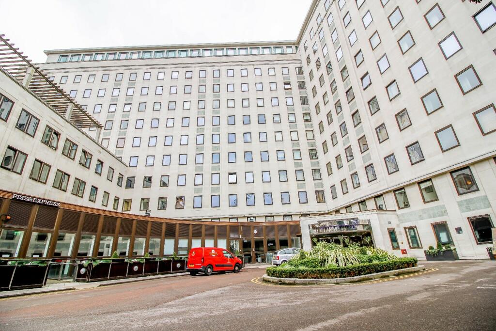 2 bedroom apartment for rent in Whitehouse Apartments, Belvedere Road, London, SE1