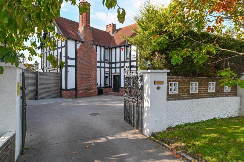 Main image of property: London Road, Widley