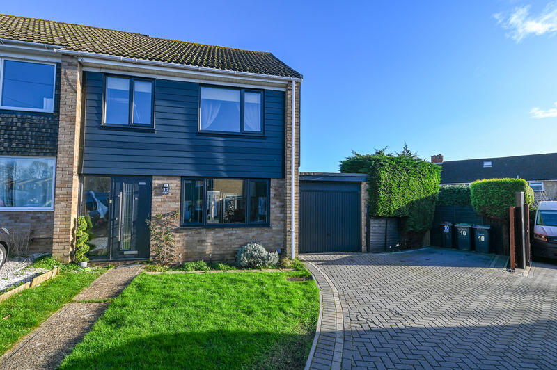 Main image of property: Montgomery Walk, Waterlooville