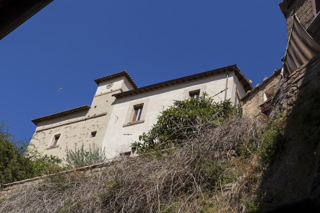 2 bedroom character property for sale in Castelnuovo di Porto, Rome