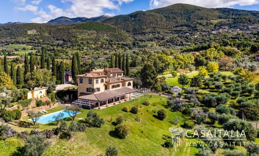 Main image of property: Lazio, Rieti, Poggio Catino
