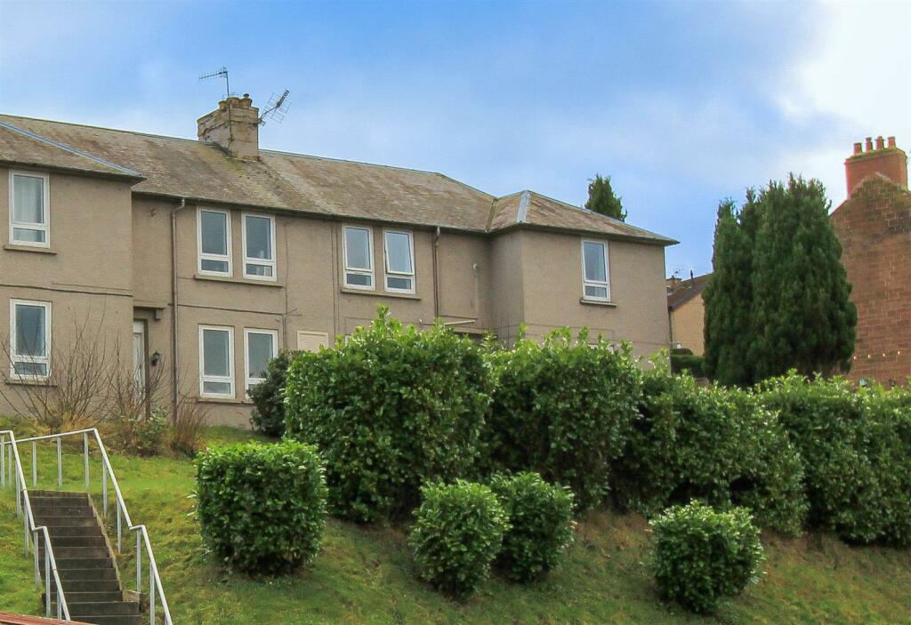 2 bedroom flat for sale in Weensland Road, Hawick, TD9