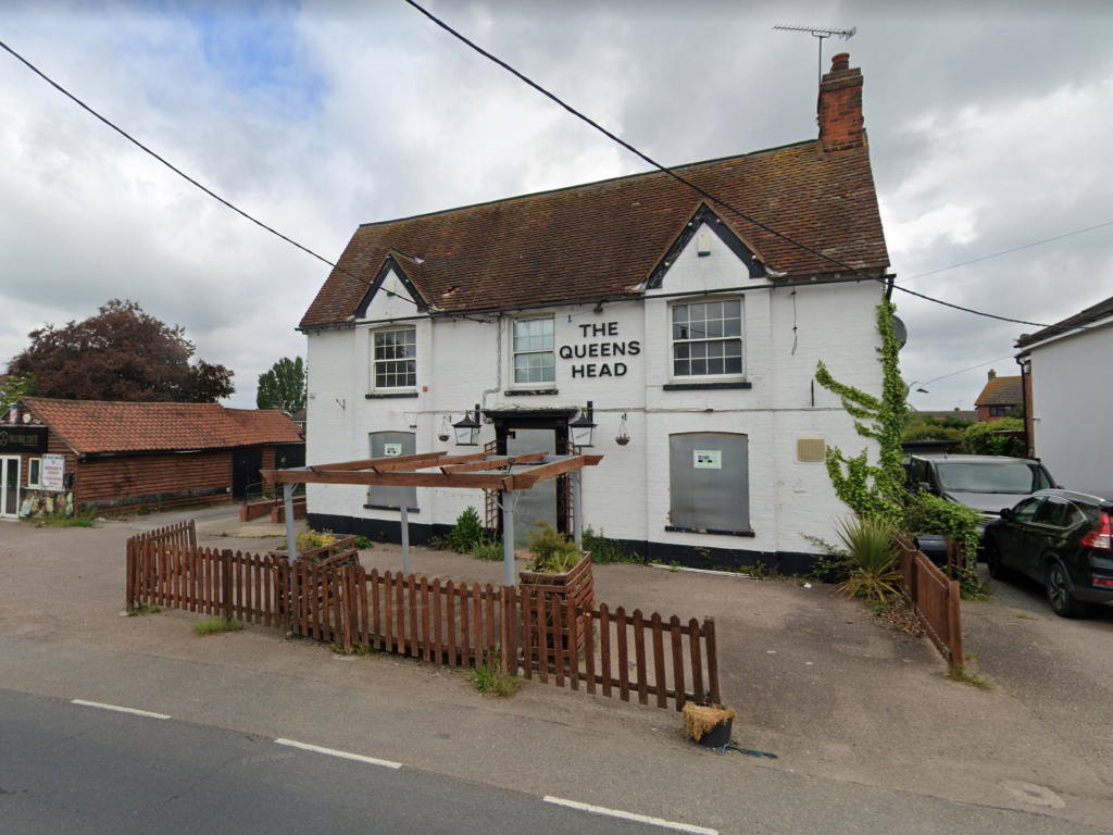 Main image of property: Southminster - Pub On 0.381 Acre Site - For Sale Or To Let