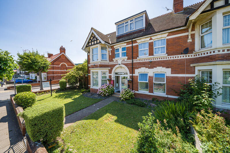 Main image of property: The Waverley Hotel, 10 Tregonwell Road, Minehead, Somerset, TA24 5DT