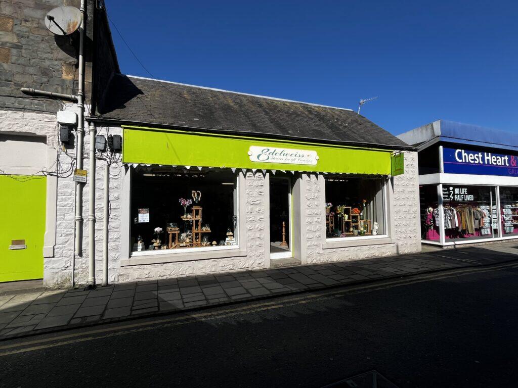 Main image of property: 1 Park Street, Galashiels, TD1 1BZ