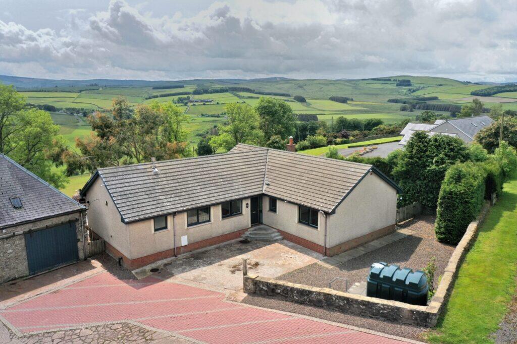 4 bedroom bungalow