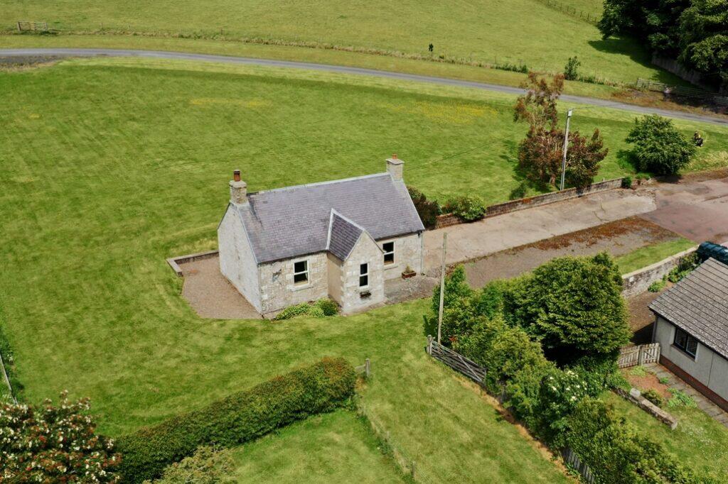 2 bedroom cottage