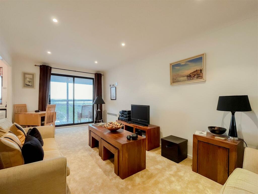 Additional property image - Belvedere Road, Burnham-On-Crouch